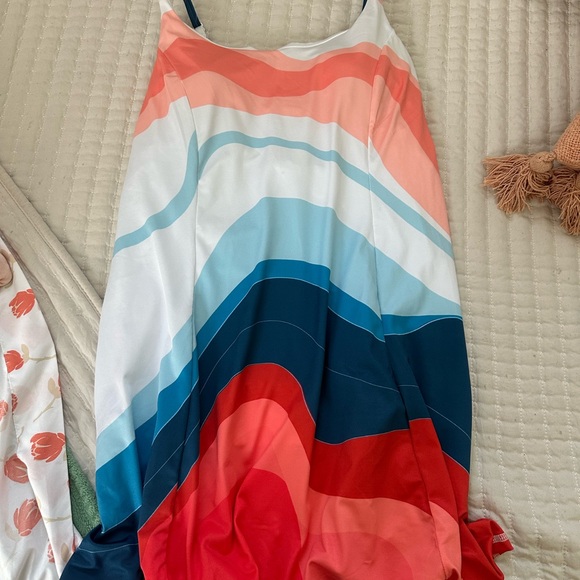 Multi-Color Activewear Collection - Picture 14 of 16